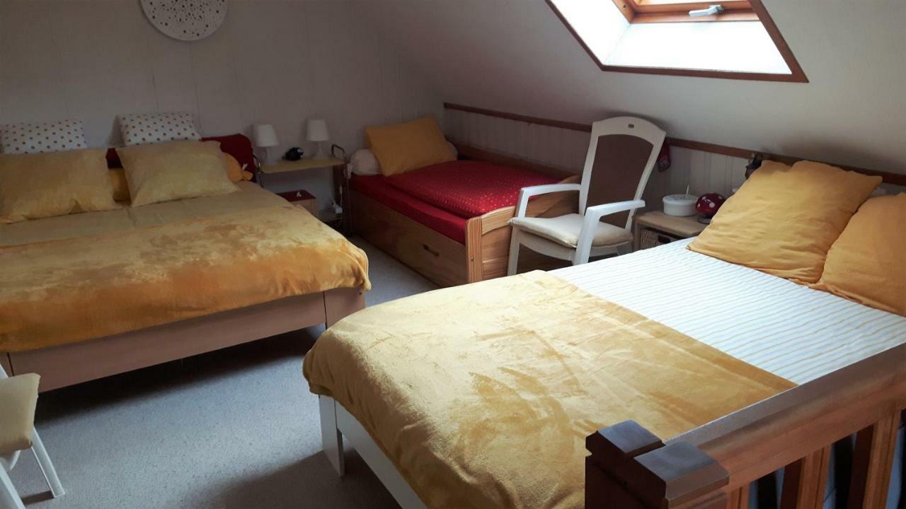 Le Mouton Blanc Villa Couloisy Exterior foto